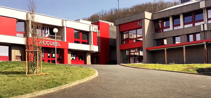 Lycée Charles et Adrien Dupuy.png